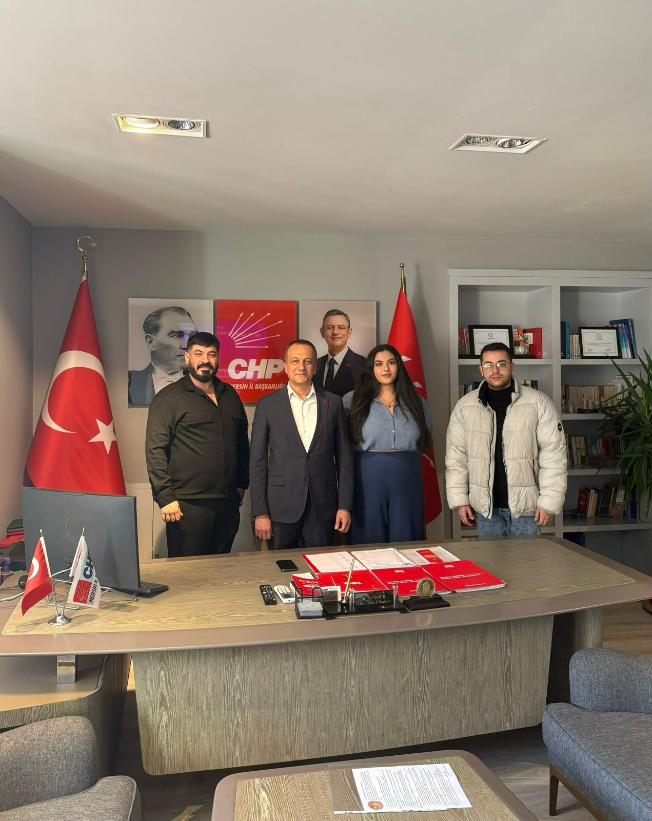 CHP Mersin il Ba?kan? Koral Ömür